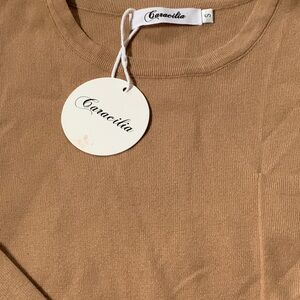 Caracilia Women's Tan Crew Neck Sweater